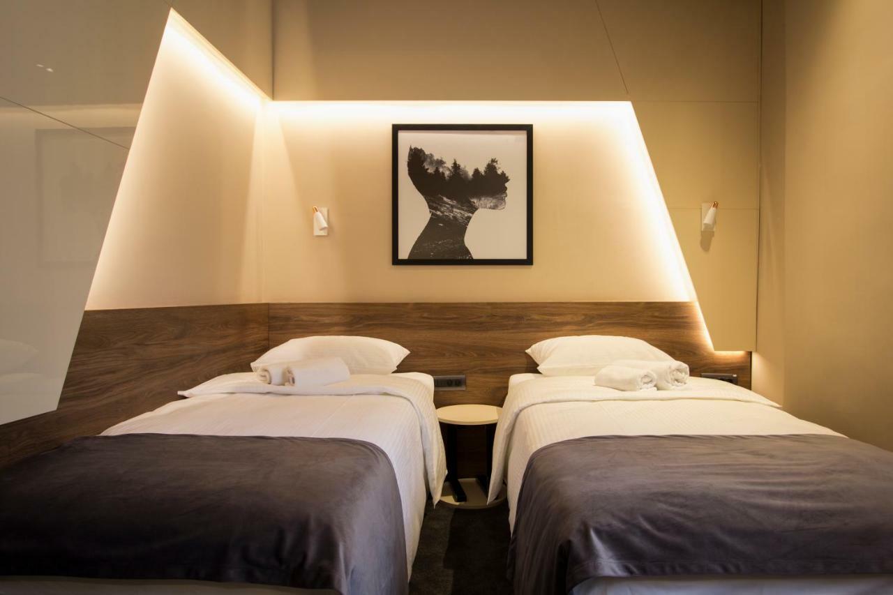 Boutique 25H By Eva Stay 018 Nis Bagian luar foto