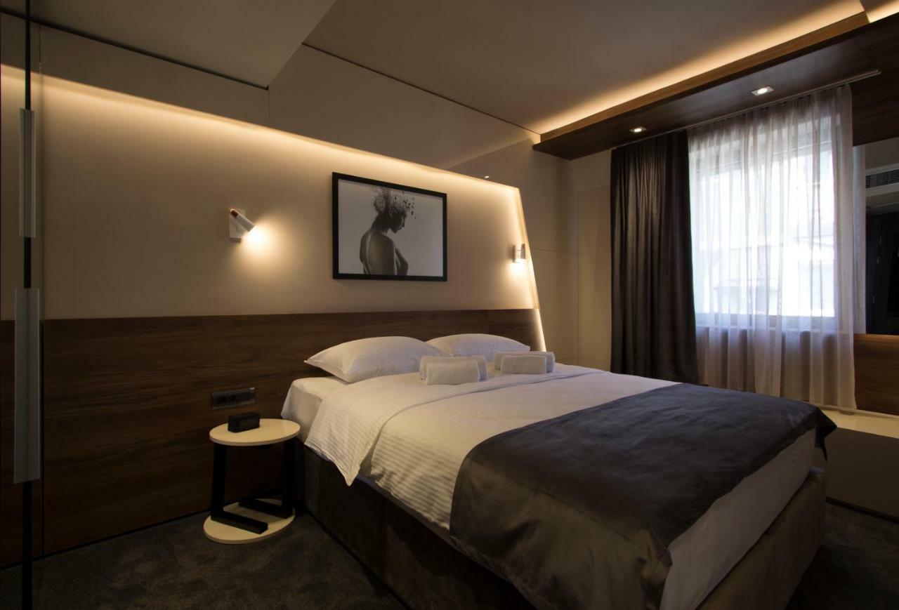 Boutique 25H By Eva Stay 018 Nis Bagian luar foto