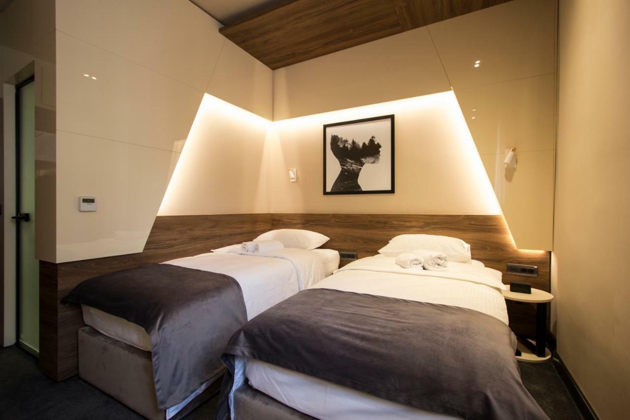 Boutique 25H By Eva Stay 018 Nis Bagian luar foto